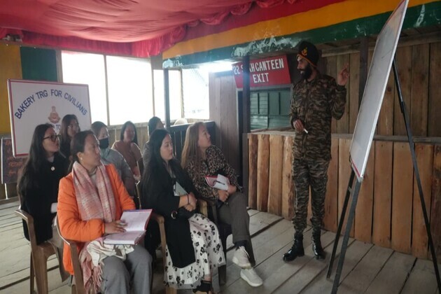 Arunachal Pradesh: Indian Army provides bakery training to civilians in Menchuka