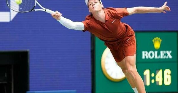 Top-seeded Jannik Sinner breezes into third round of U.S. Open