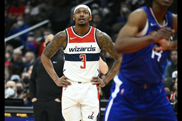 Report: Wizards' Bradley Beal declines player option for 2022-23