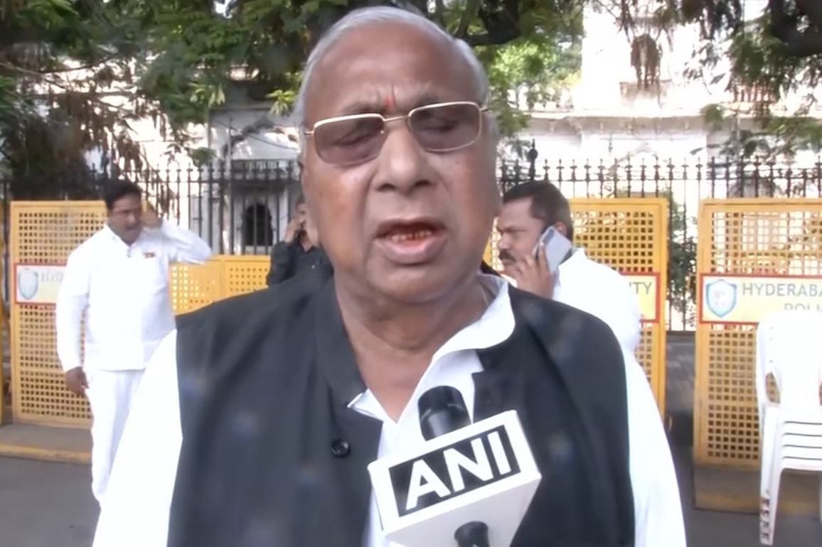 "Public in a state of panic:" Congress leader V. Hanumantha Rao on LPG cylinder shortage