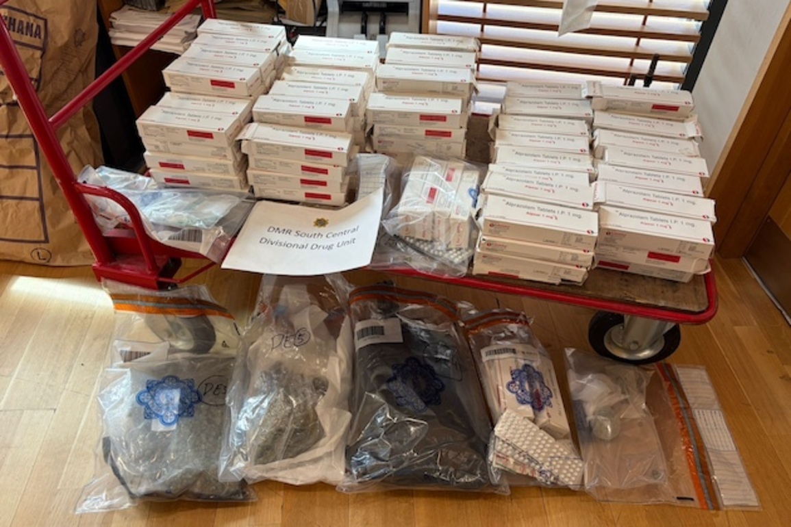Man and woman in 40s suspected of trafficking benzodiazepines 