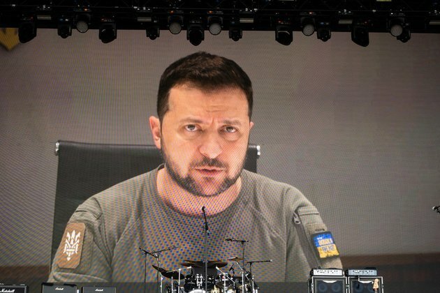 The Russians are coming for Europe Zelensky