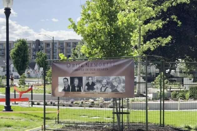 Kelowna memorial unveiled on 4th anniversary of crane collapse that killed 5 workers