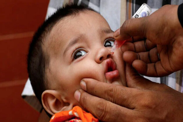 Pakistan: Polio virus detected in sewage samples of 15 districts