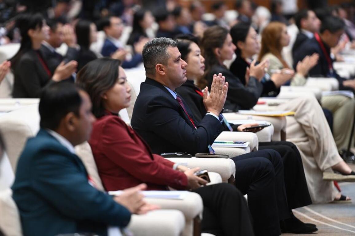 Global mayors discuss balancing heritage preservation, modernity in China's Dunhuang