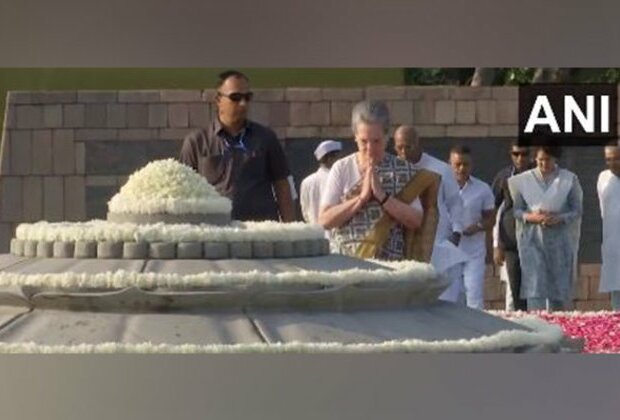 Rajiv Gandhi birth anniversary: Sonia Gandhi, Priyanka Gandhi, Mallikarjun Kharge pay tribute to former PM