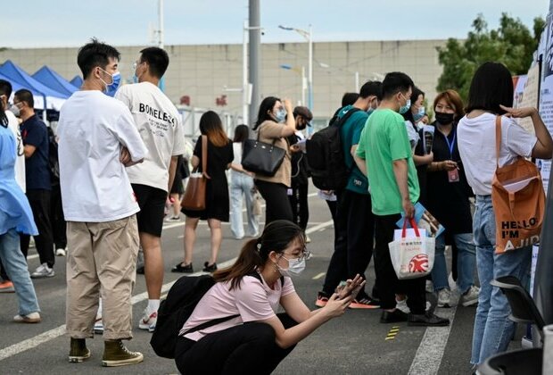 China youth unemployment jumps to 17.1% in July