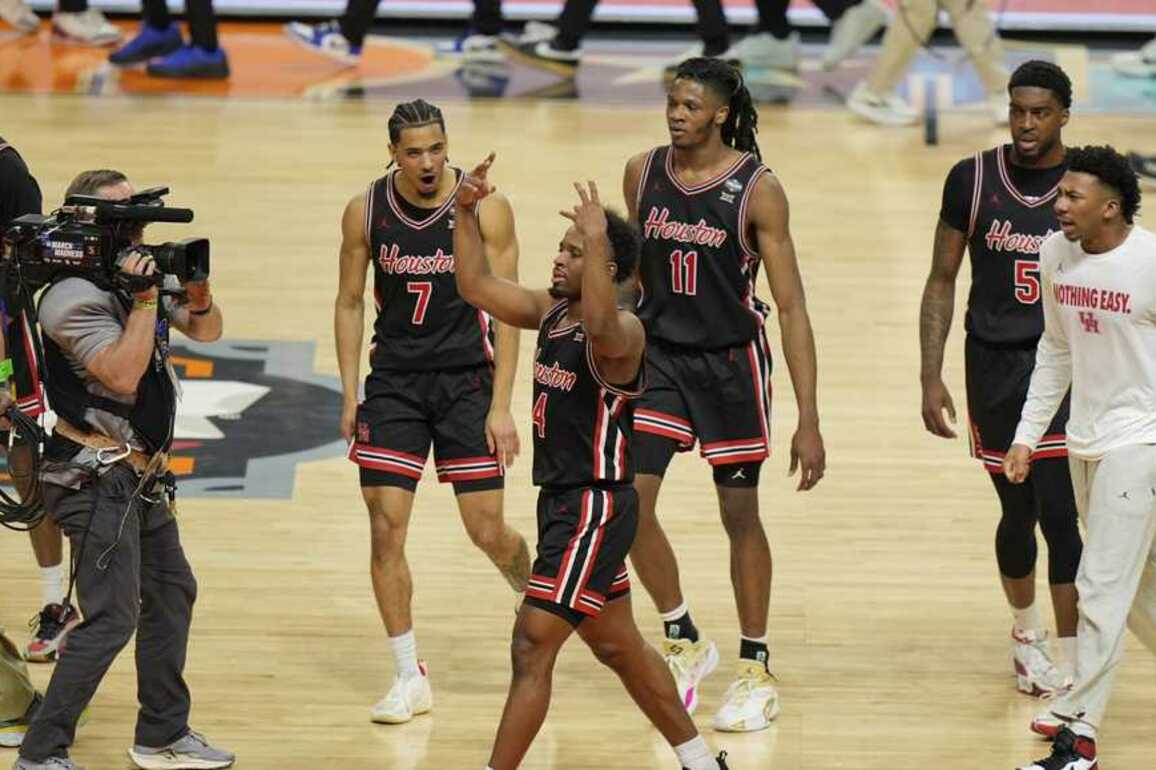 Florida, Houston head to NCAA title game after Final Four victories