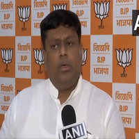 "Mamata Banerjee doing petty politics, entire WB is upset with her": Sukanta Majumdar