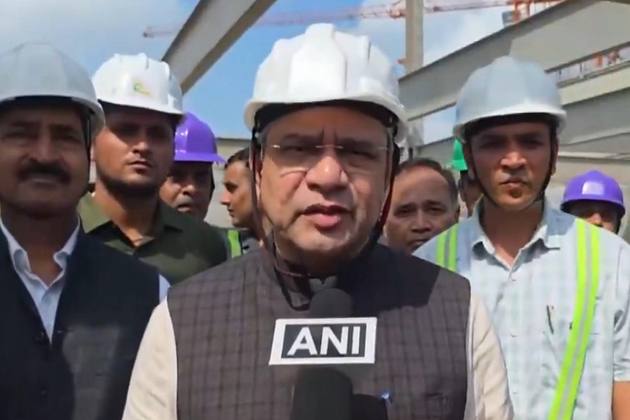 Railway Minister Vaishnaw inspects redevelopment work at Ahmedabad station