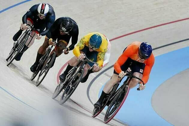 Ireland's Ben Healy wins Stage 6 of Tour de France