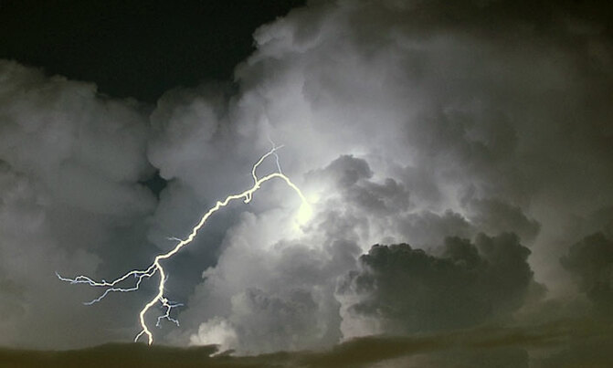Lightning kills two children in Luweero Lightning kills two children in Luweero