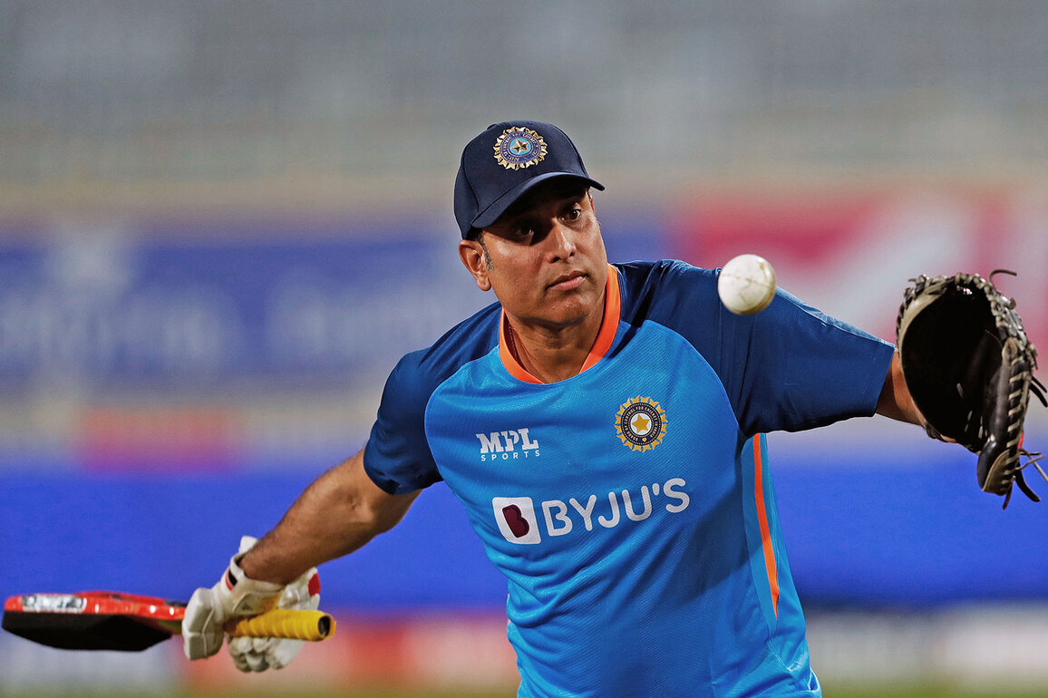 VVS Laxman recalls "special" Eden Gardens partnership with Dravid as Kolkata Test turns 25