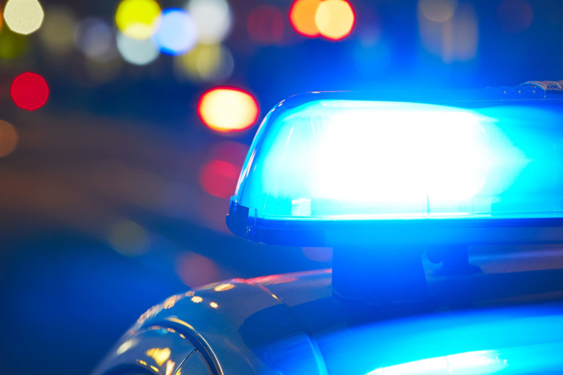 One dead, two injured after Wellington motorway crash