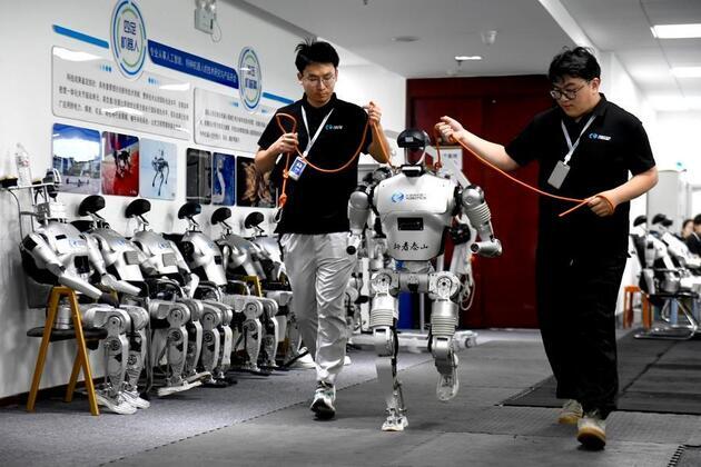 Technology&Life | Modern industrial system drives high-quality economic growth in Jinan, E China