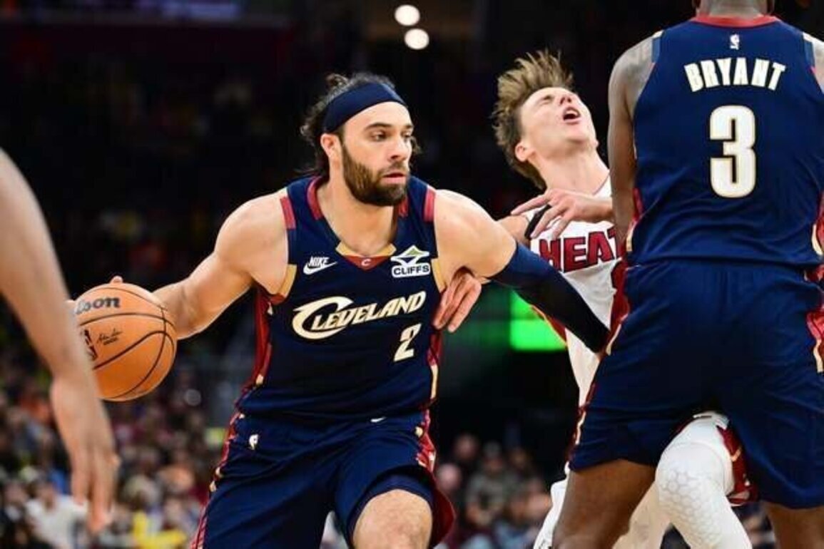 Cavs equal franchise mark in high-scoring win vs. Heat