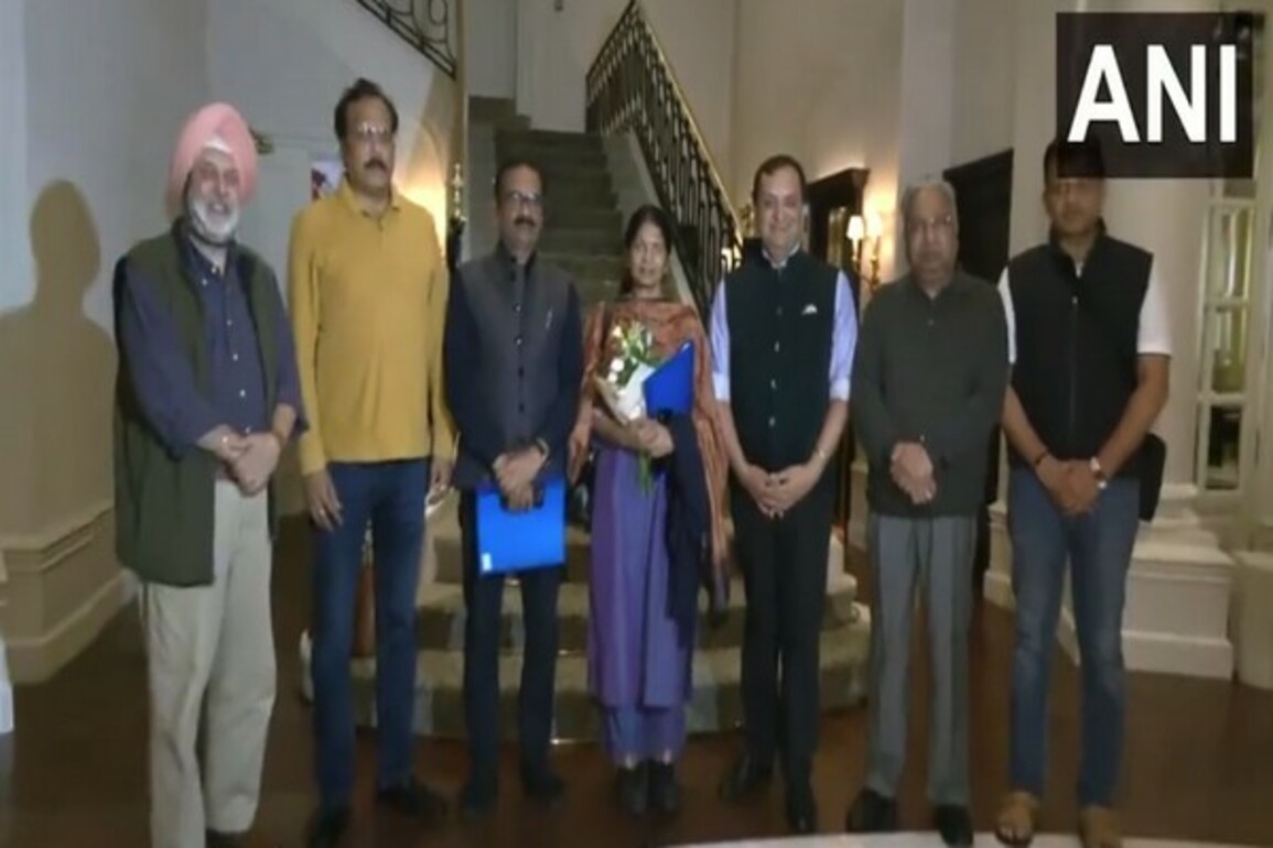 Kanimozhi-led delegation lands in Madrid, to highlight India's fight against terrorism