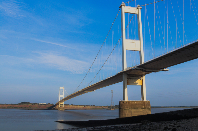 VIDEO: Gantry removed from Prince of Wales Bridge after 30 years