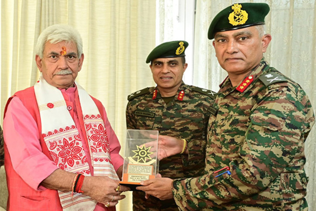 GoC meets J-K LG Manoj Sinha; discusses security situation