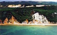  Coloured silica sands near Hopevale