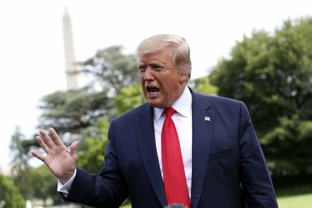 US to Press Pakistan PM on Afghan Peace, Terrorism Crackdown