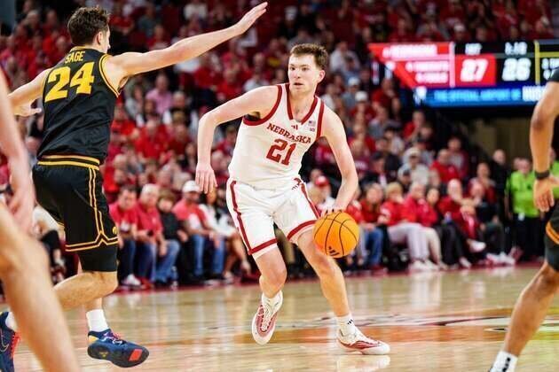 Nebraska chasing history in challenge from No. 13 seed Troy
