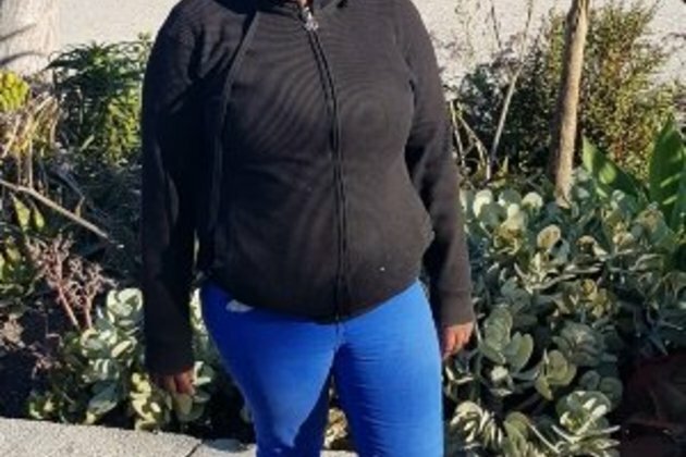 Brave Knysna woman saves family from being mugged on highway