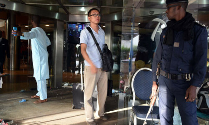 Mali hunts suspects after deadly hotel siege Mali hunts suspects after deadly hotel siege