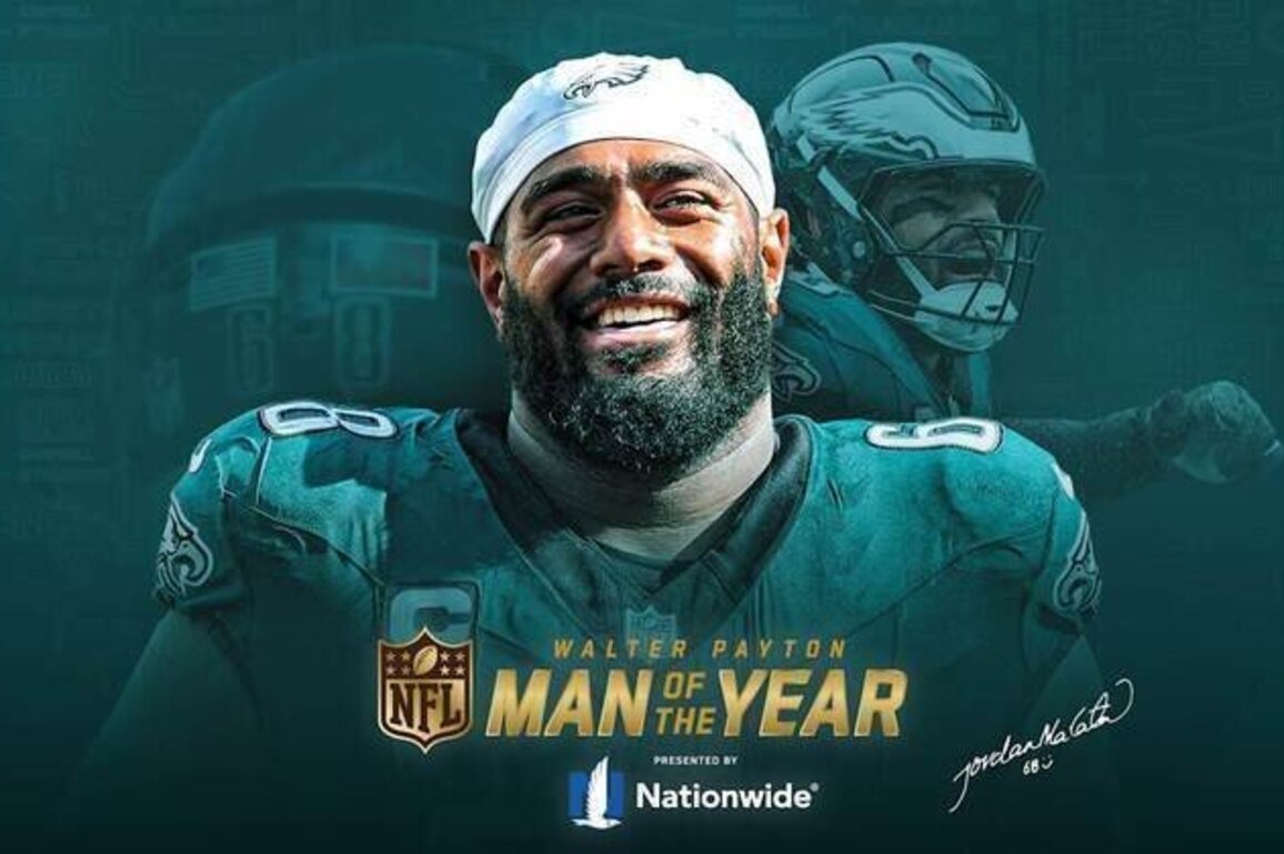 Jordan Mailata named the Eagles' Walter Payton Man of the Year