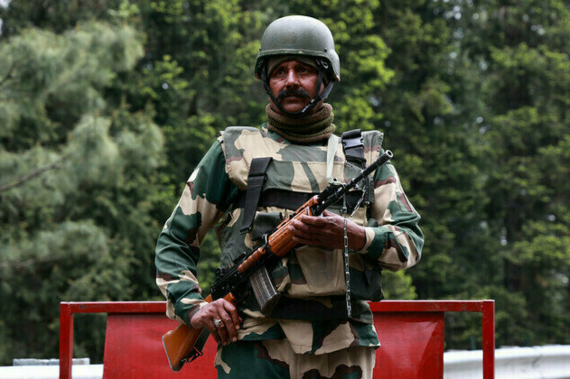 India orders first civil defense drills in decades