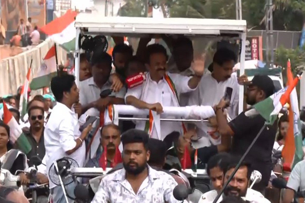Congress MLA-elect VD Satheesan holds roadshow in Peravur after election win