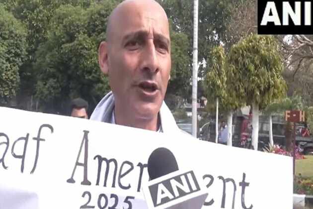 "Brazenly violating rule of law, federalism, secularism": Congress MLA Irfan Hafeez Lone on Waqf Act