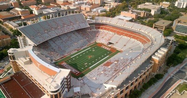 Fans should expect scorching heat at Longhorns vs. Buckeyes