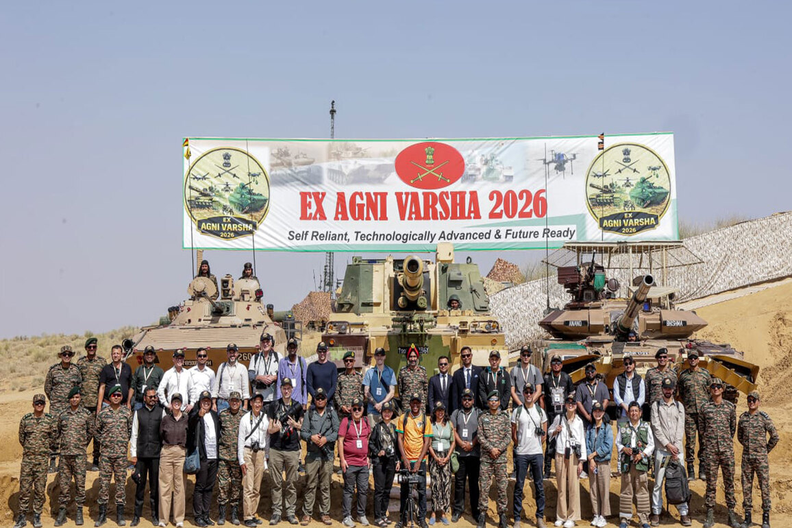 Indian Army conducts Exercise Agni Varsha; demonstrates integrated combat power in desert sector