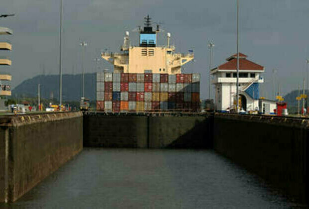 US consortium to buy Panama Canal ports