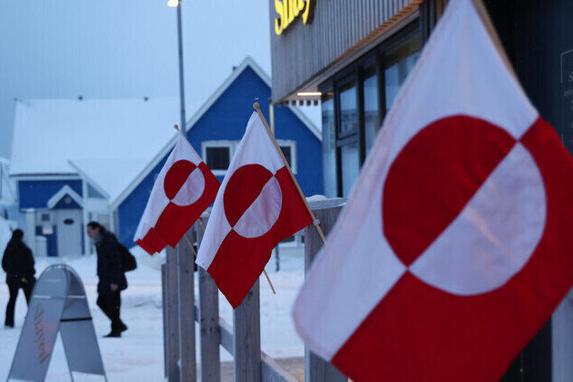 EU preparing carrot and stick response to Trump over Greenland  FT