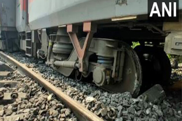 Two from Assam injured in Bangalore-Kamakhya Superfast Express derailment