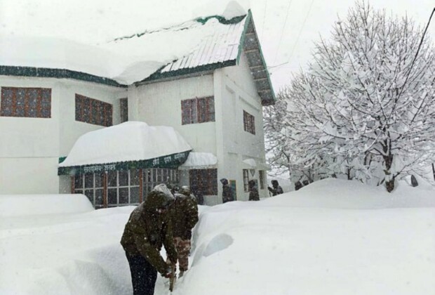 Chamoli Avalanche: 33 road construction workers rescued, 22 still trapped