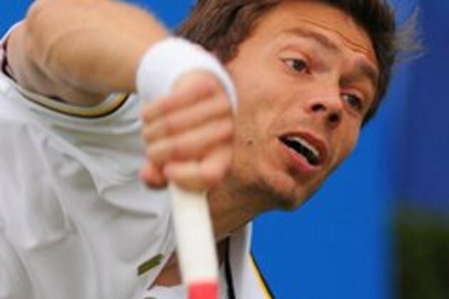 France edge to opening win over Japan in Davis Cup