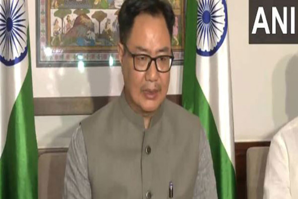 "Must stop irresponsible remarks": Kiren Rijiju on Rahul Gandhi's claims of China occupying Indian land