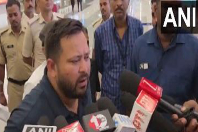 "Action should be taken against the person": Tejashwi Yadav on Hazratbal incident