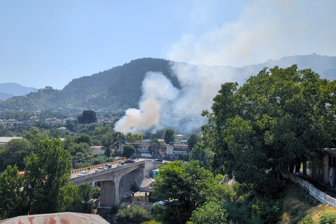 PAKISTAN CONTROLLED KASHMIR-ARMY-HELICOPTER-CRASH