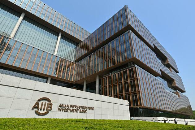 Multilateralism key to navigating global challenges: AIIB president