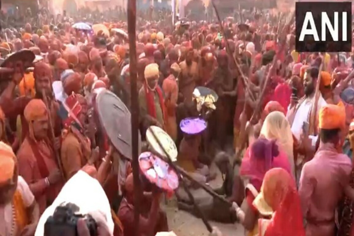 Economic impact of Holi festival on trade: Business expected to surpass Rs 60,000 crore this year
