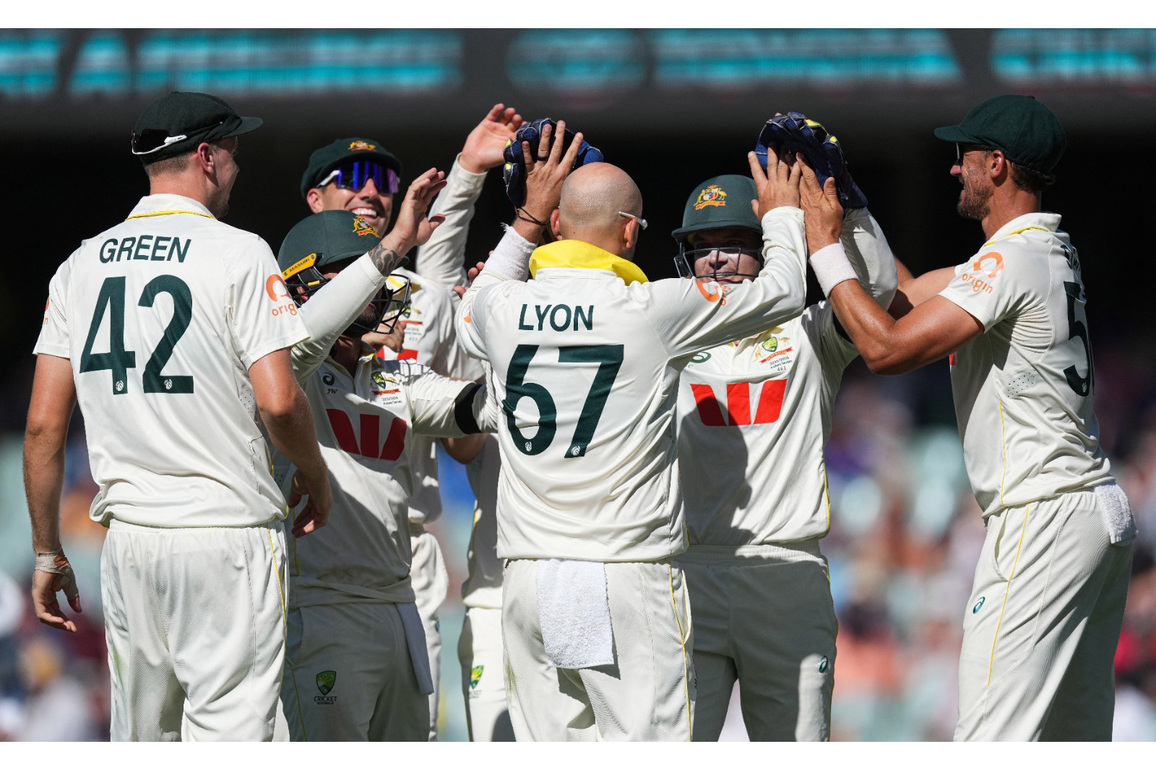 Ashes 3rd Test: England six down with 228 runs still left to chase; stare at massive possibility of series loss (Day 4, Stumps)
