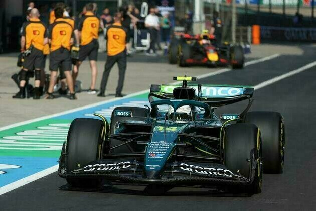 Struggling Fernando Alonso dealing with neck injury
