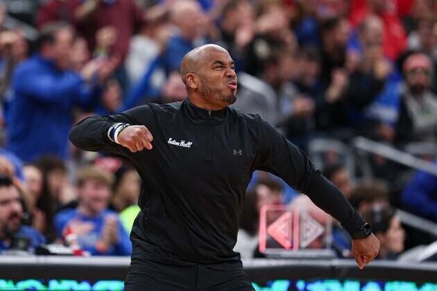 Familiar coaches highlight Seton Hall-Villanova contest