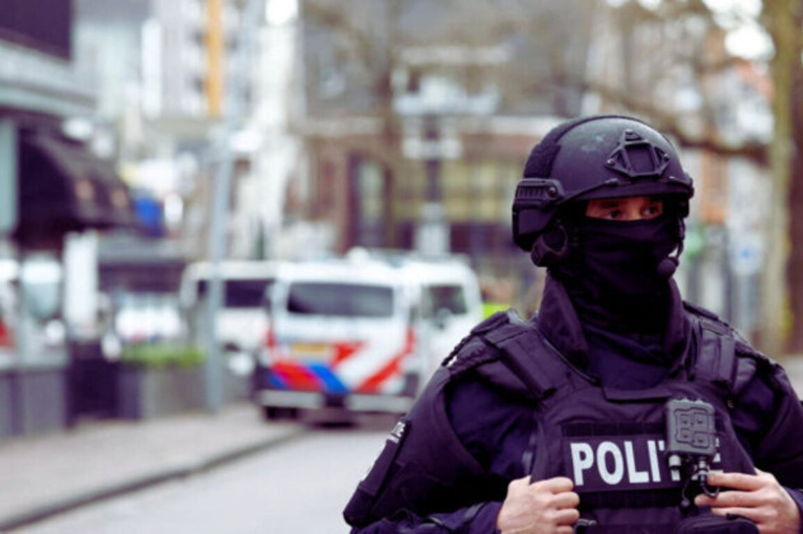 Bulgarian Detained in Dutch Raid Seizing Over 3 Tons of Cocaine