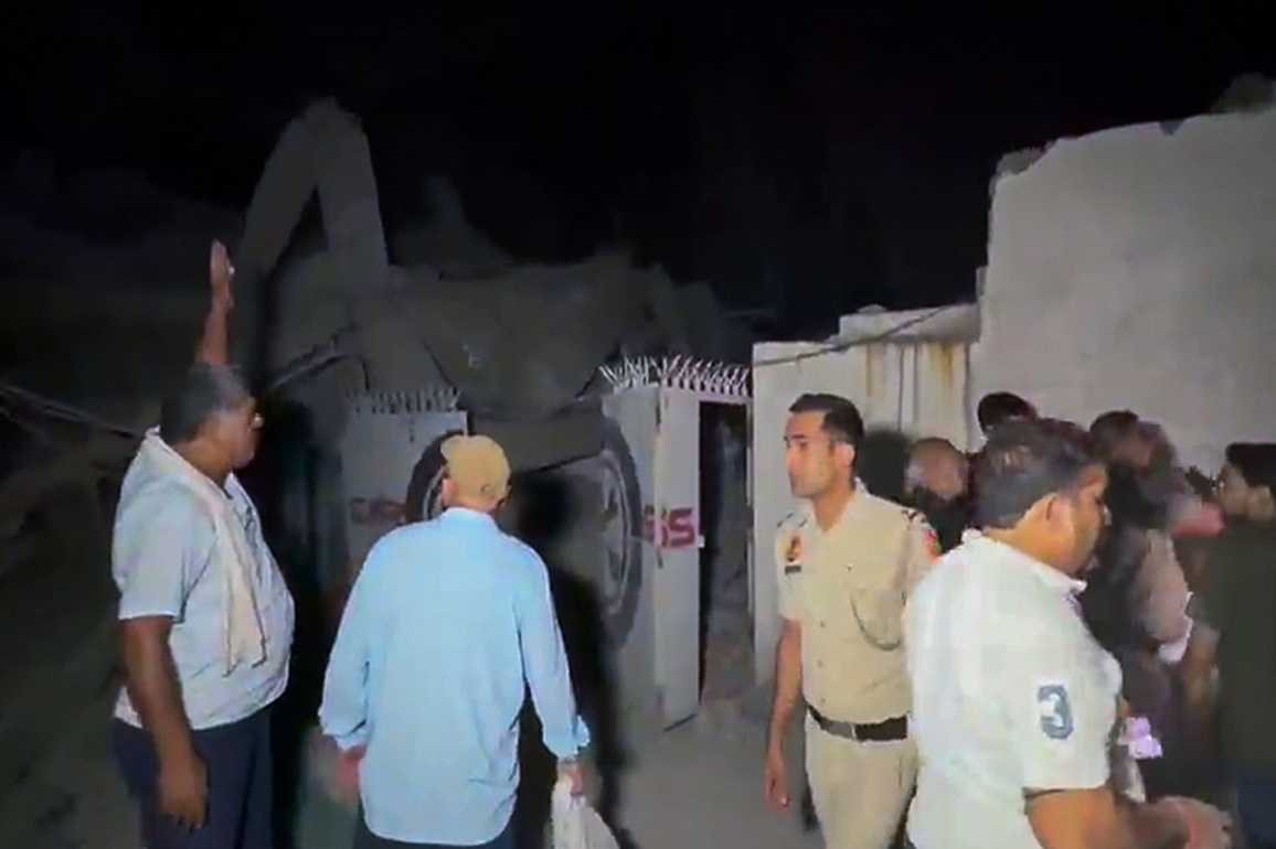 Rescue Op underway after 5-storey building collapses in South Delhi; nine persons rescued, several feared trapped