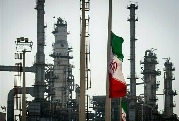 Iran-China Oil Flows Surge As Traders Circumvent US Sanctions